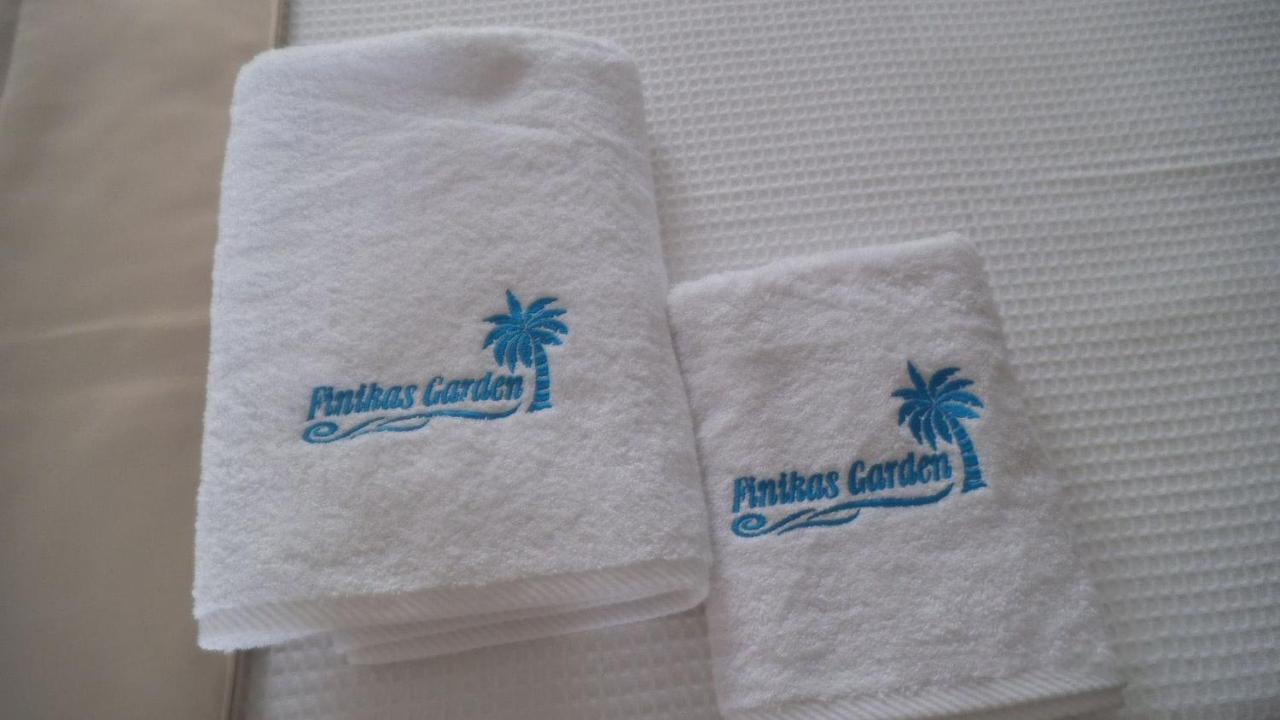 Finikas Garden Beach Resort Nikiti 外观 照片