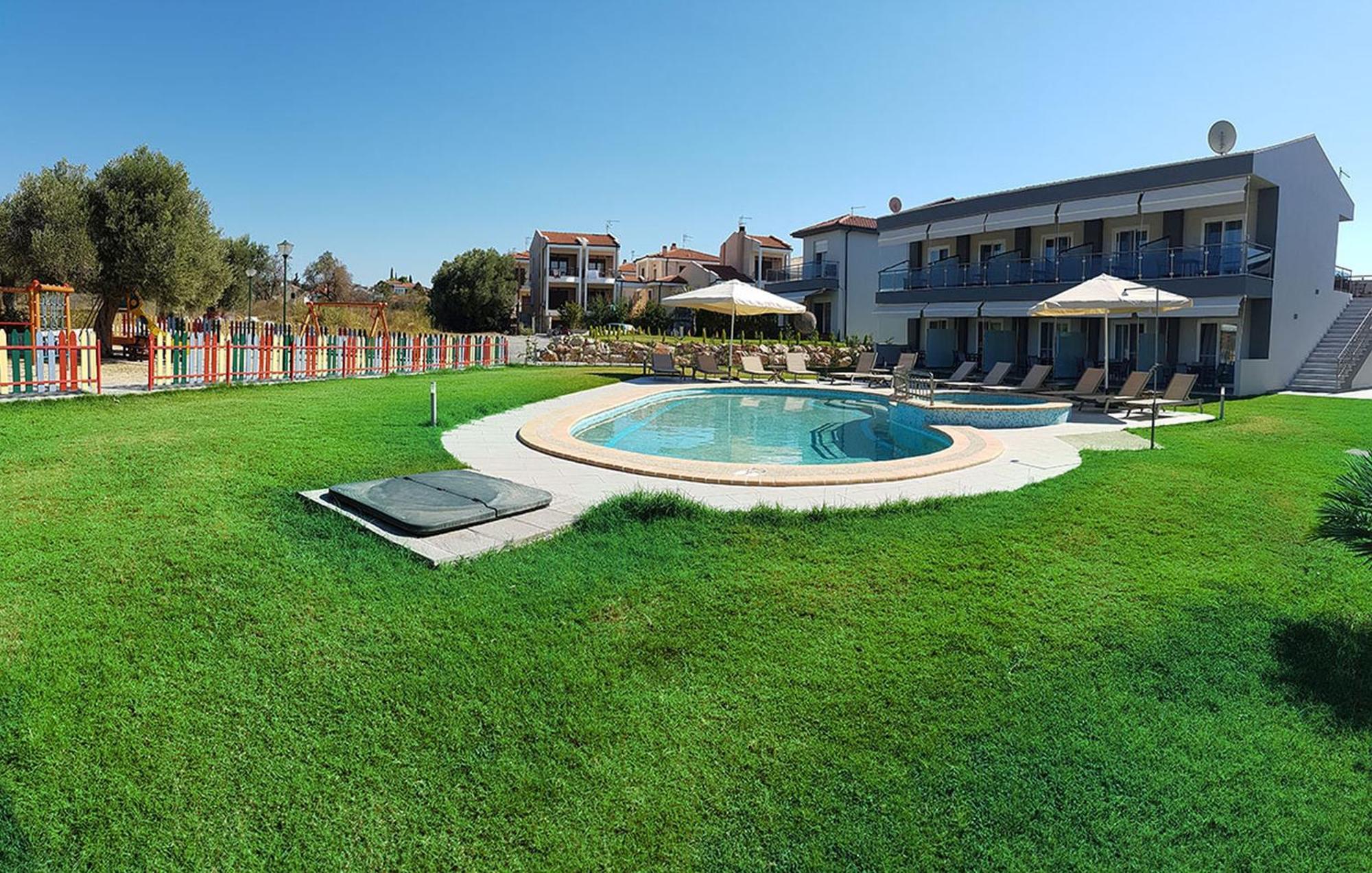 Finikas Garden Beach Resort Nikiti 外观 照片