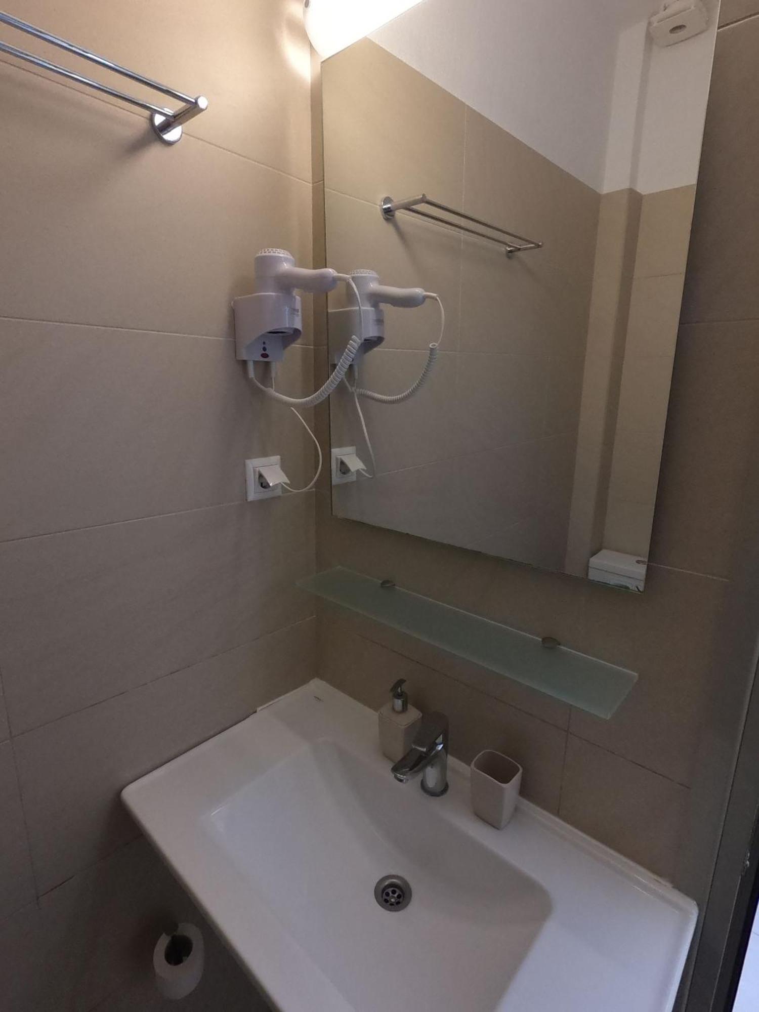 Finikas Garden Beach Resort Nikiti 外观 照片