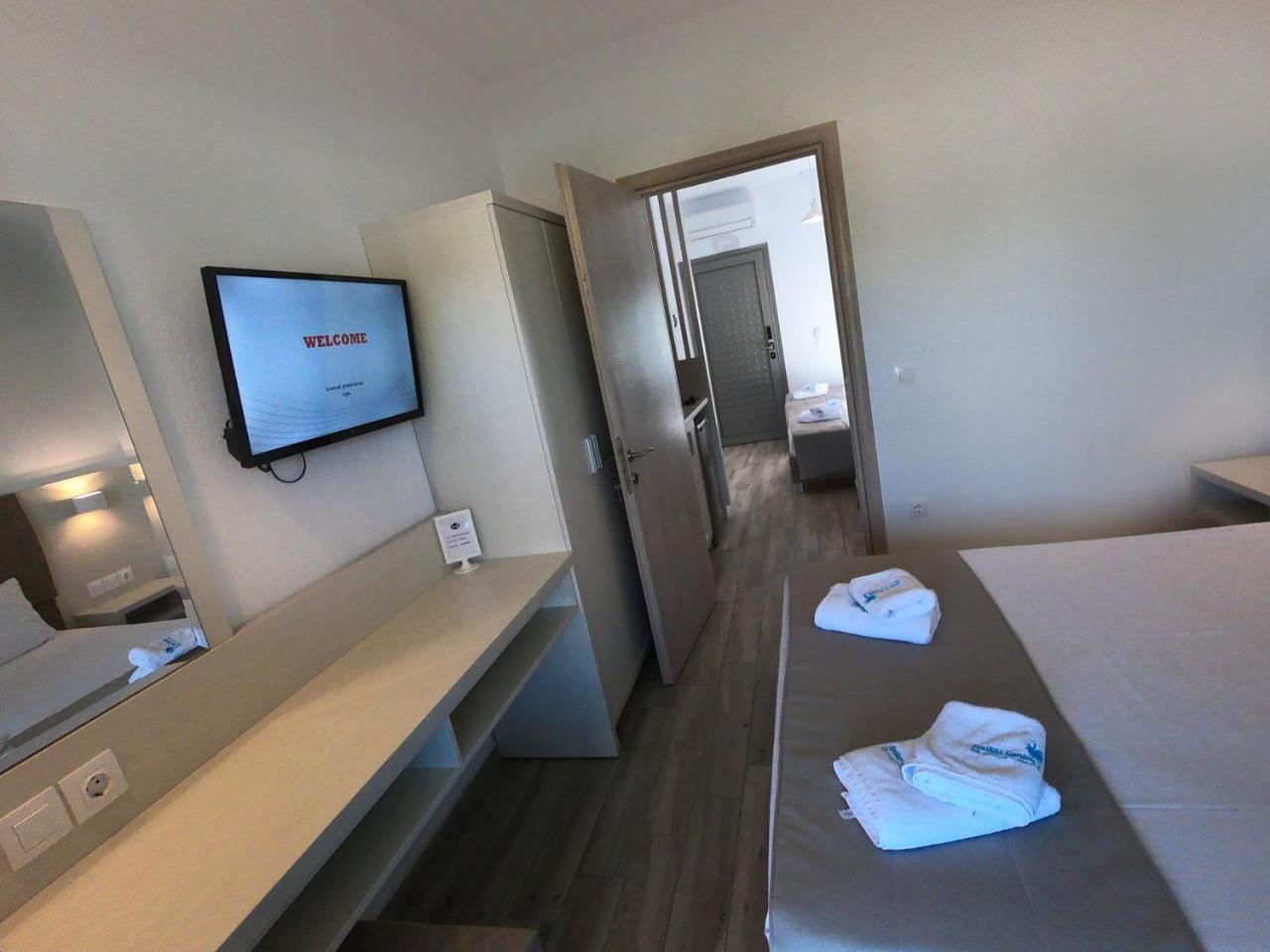 Finikas Garden Beach Resort Nikiti 外观 照片