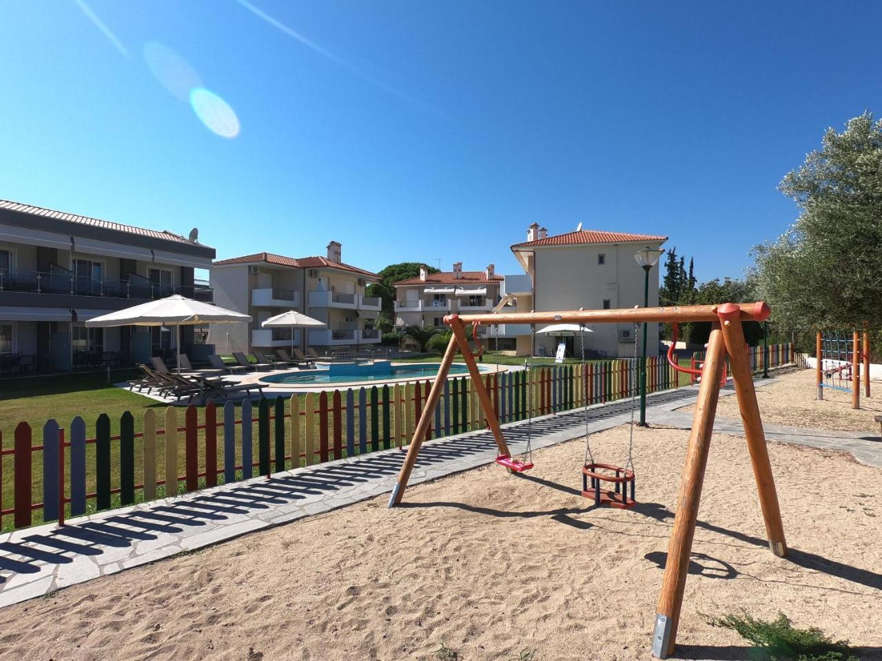 Finikas Garden Beach Resort Nikiti 外观 照片